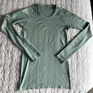 Lululemon swiftly tech long sleeve